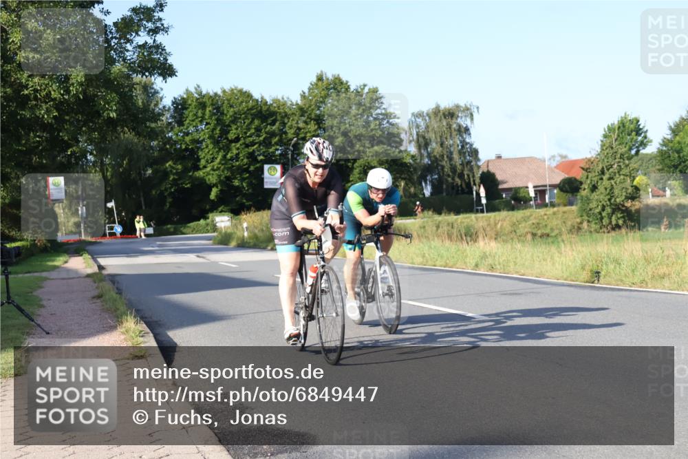 25.08.2024 - Elbe Triathlon Hamburg Fuchs,  Jonas http://msf.ph/oto/6849447 25.08.2024 09:12:04 Radfahren 194, 43, 135, 83 meine-sportfotos.de