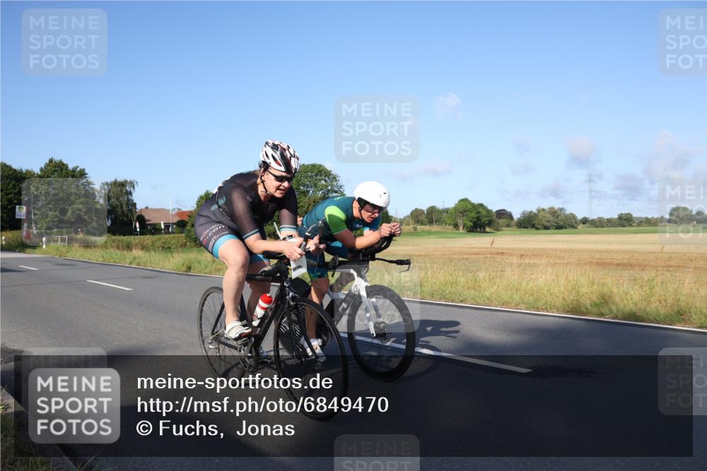 25.08.2024 - Elbe Triathlon Hamburg Fuchs,  Jonas http://msf.ph/oto/6849470 25.08.2024 09:12:04 Radfahren 194, 43, 135, 83 meine-sportfotos.de