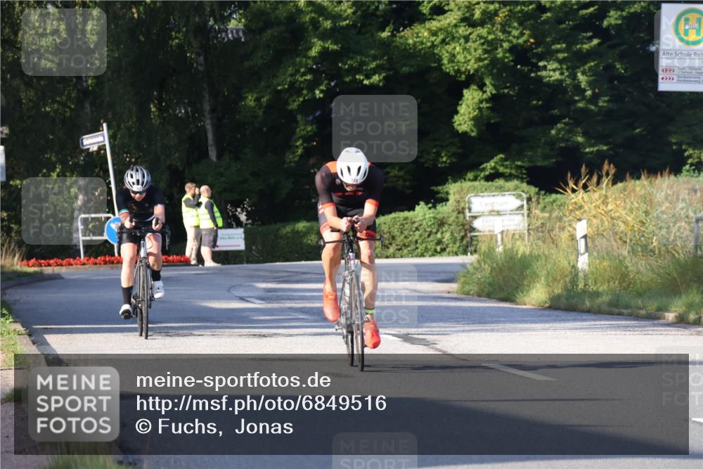 25.08.2024 - Elbe Triathlon Hamburg Fuchs,  Jonas http://msf.ph/oto/6849516 25.08.2024 09:12:12 Radfahren 83, 185, 182 meine-sportfotos.de