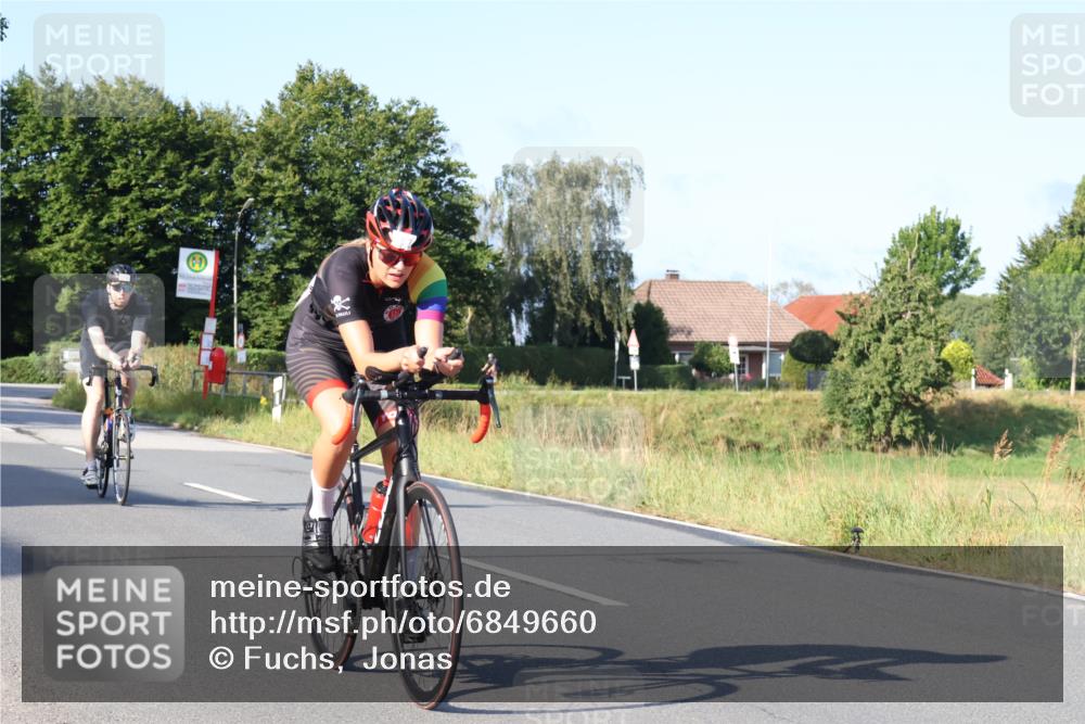 25.08.2024 - Elbe Triathlon Hamburg Fuchs,  Jonas http://msf.ph/oto/6849660 25.08.2024 09:12:23 Radfahren 152, 215, 150 meine-sportfotos.de