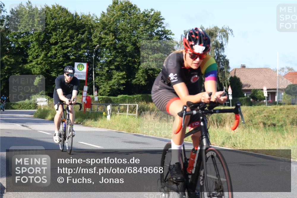 25.08.2024 - Elbe Triathlon Hamburg Fuchs,  Jonas http://msf.ph/oto/6849668 25.08.2024 09:12:23 Radfahren 152, 215, 150 meine-sportfotos.de