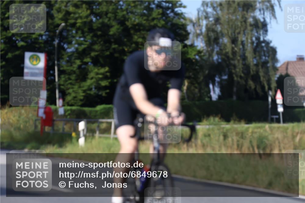 25.08.2024 - Elbe Triathlon Hamburg Fuchs,  Jonas http://msf.ph/oto/6849678 25.08.2024 09:12:24 Radfahren 152, 215, 150 meine-sportfotos.de