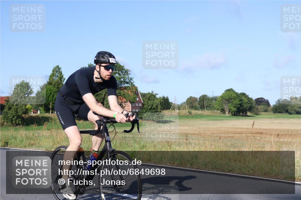 25.08.2024 - Elbe Triathlon Hamburg Fuchs,  Jonas http://msf.ph/oto/6849698 25.08.2024 09:12:25 Radfahren 152, 215, 150, 165 meine-sportfotos.de