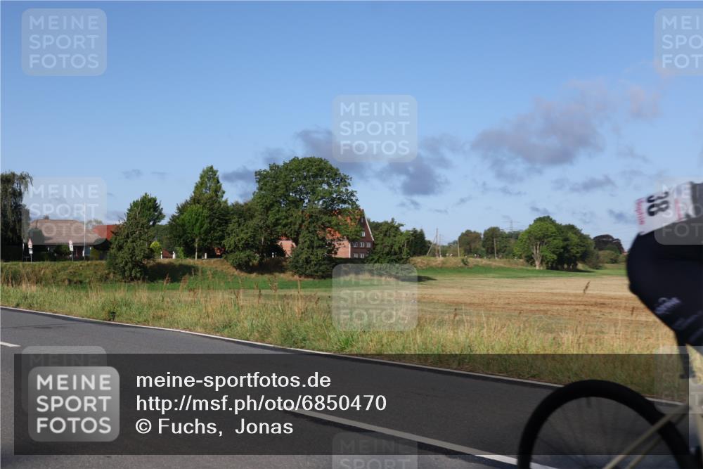 25.08.2024 - Elbe Triathlon Hamburg Fuchs,  Jonas http://msf.ph/oto/6850470 25.08.2024 09:13:39 Radfahren 124, 138, 55, 143 meine-sportfotos.de