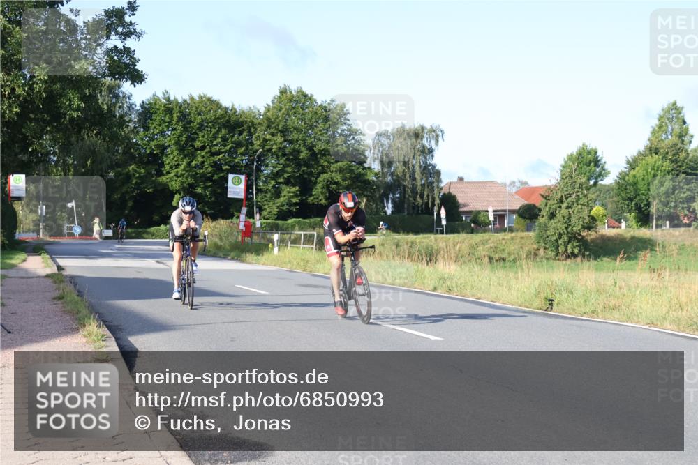 25.08.2024 - Elbe Triathlon Hamburg Fuchs,  Jonas http://msf.ph/oto/6850993 25.08.2024 09:14:24 Radfahren 239, 113 meine-sportfotos.de