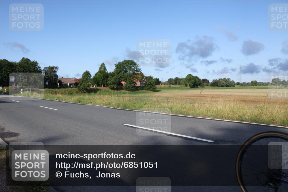 25.08.2024 - Elbe Triathlon Hamburg Fuchs,  Jonas http://msf.ph/oto/6851051 25.08.2024 09:14:26 Radfahren 239, 113, 90, 136 meine-sportfotos.de