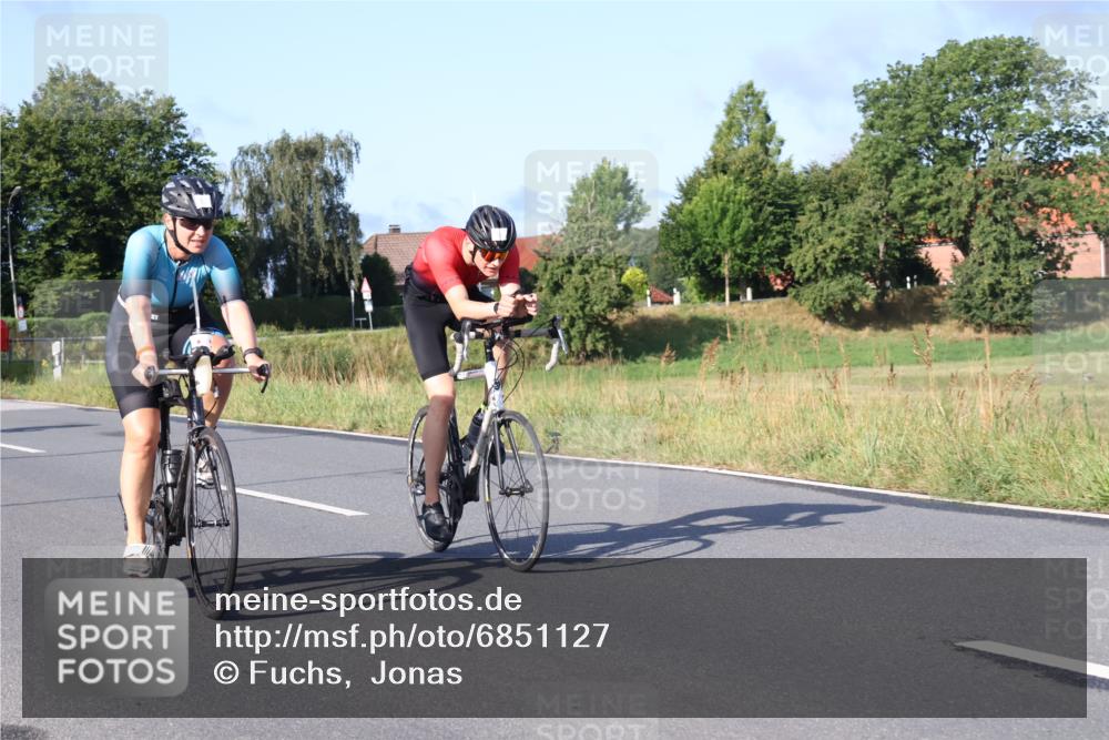 25.08.2024 - Elbe Triathlon Hamburg Fuchs,  Jonas http://msf.ph/oto/6851127 25.08.2024 09:14:32 Radfahren 90, 136, 403, 250 meine-sportfotos.de