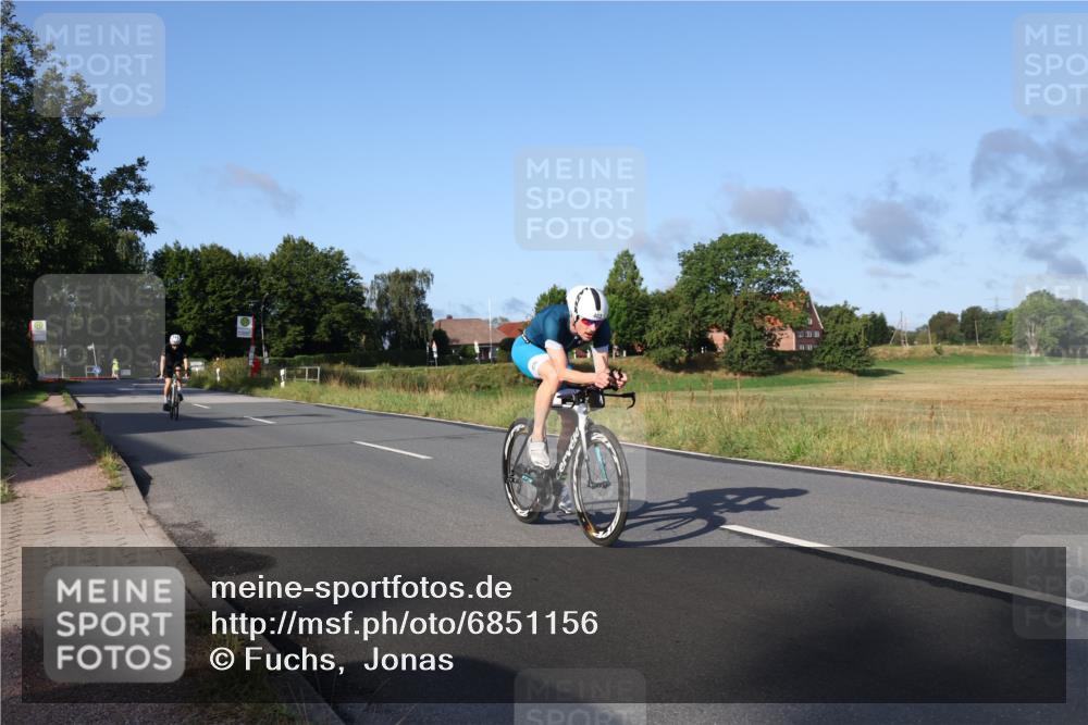 25.08.2024 - Elbe Triathlon Hamburg Fuchs,  Jonas http://msf.ph/oto/6851156 25.08.2024 09:14:34 Radfahren 90, 136, 403, 250 meine-sportfotos.de