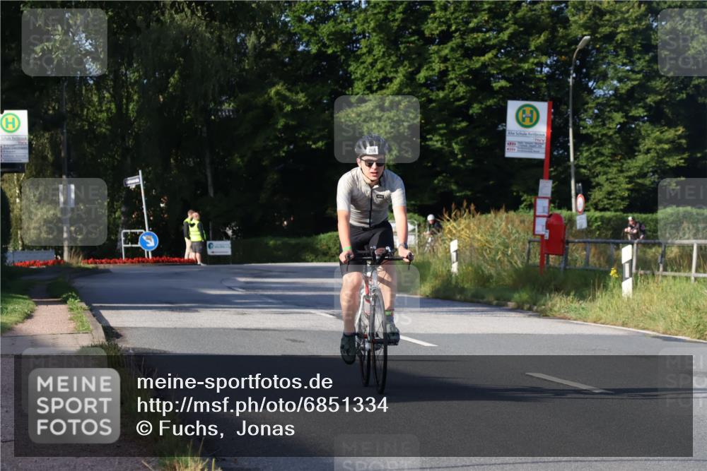 25.08.2024 - Elbe Triathlon Hamburg Fuchs,  Jonas http://msf.ph/oto/6851334 25.08.2024 09:14:49 Radfahren 219, 206 meine-sportfotos.de