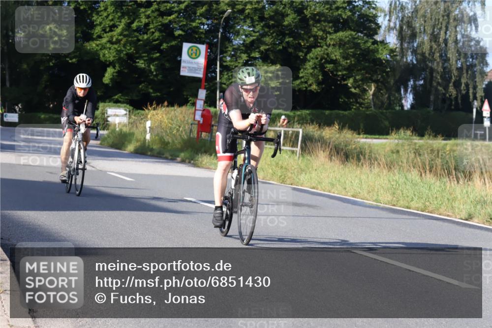 25.08.2024 - Elbe Triathlon Hamburg Fuchs,  Jonas http://msf.ph/oto/6851430 25.08.2024 09:14:58 Radfahren 63, 125, 170 meine-sportfotos.de