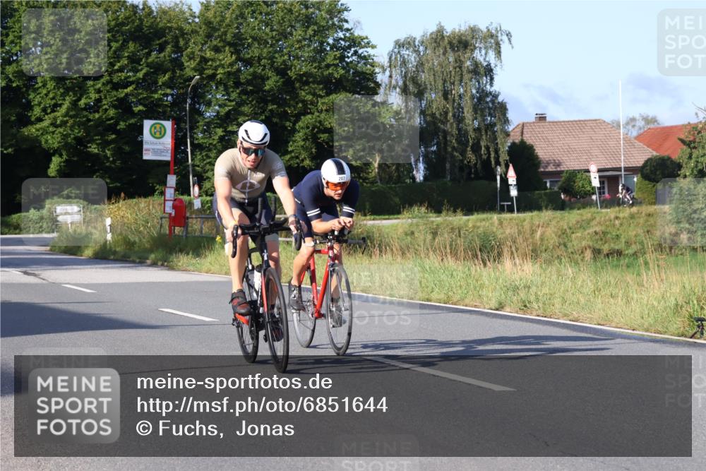 25.08.2024 - Elbe Triathlon Hamburg Fuchs,  Jonas http://msf.ph/oto/6851644 25.08.2024 09:15:09 Radfahren 85, 207, 98 meine-sportfotos.de