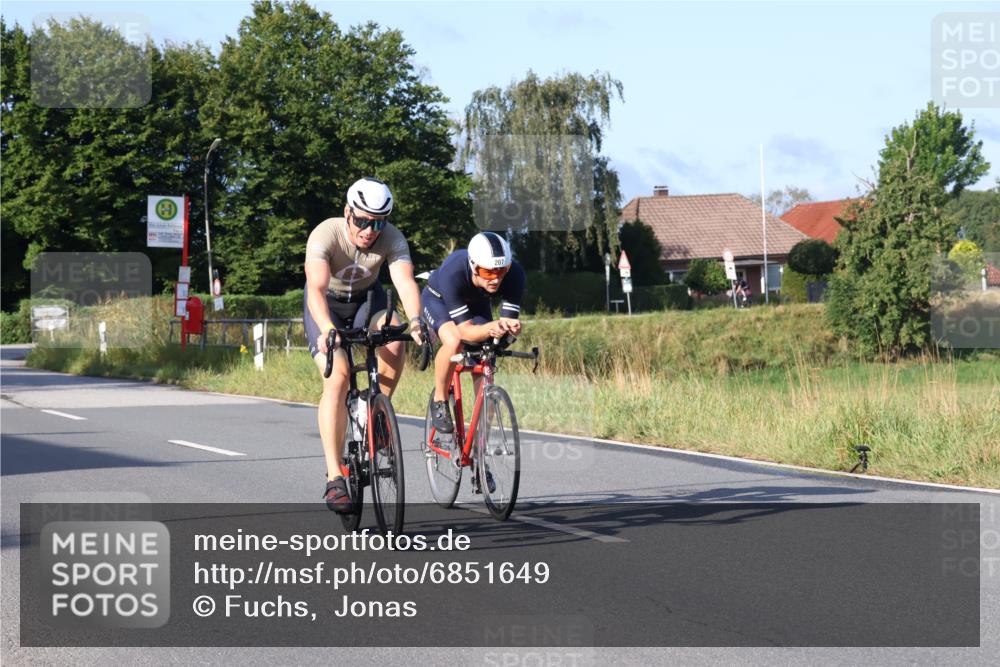 25.08.2024 - Elbe Triathlon Hamburg Fuchs,  Jonas http://msf.ph/oto/6851649 25.08.2024 09:15:09 Radfahren 85, 207, 98 meine-sportfotos.de