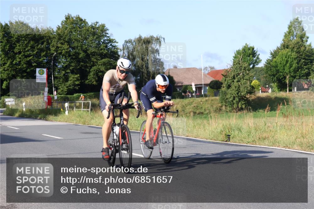 25.08.2024 - Elbe Triathlon Hamburg Fuchs,  Jonas http://msf.ph/oto/6851657 25.08.2024 09:15:09 Radfahren 85, 207, 98 meine-sportfotos.de