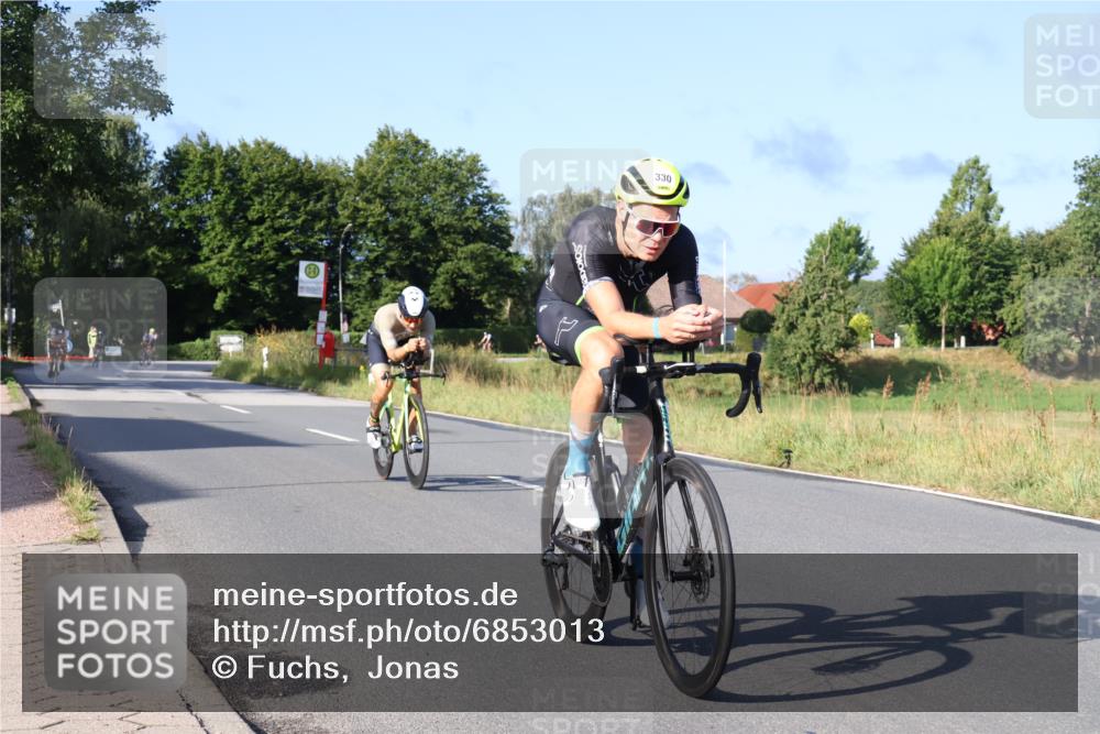 25.08.2024 - Elbe Triathlon Hamburg Fuchs,  Jonas http://msf.ph/oto/6853013 25.08.2024 09:16:25 Radfahren 78, 181, 67, 330, 101, 72 meine-sportfotos.de