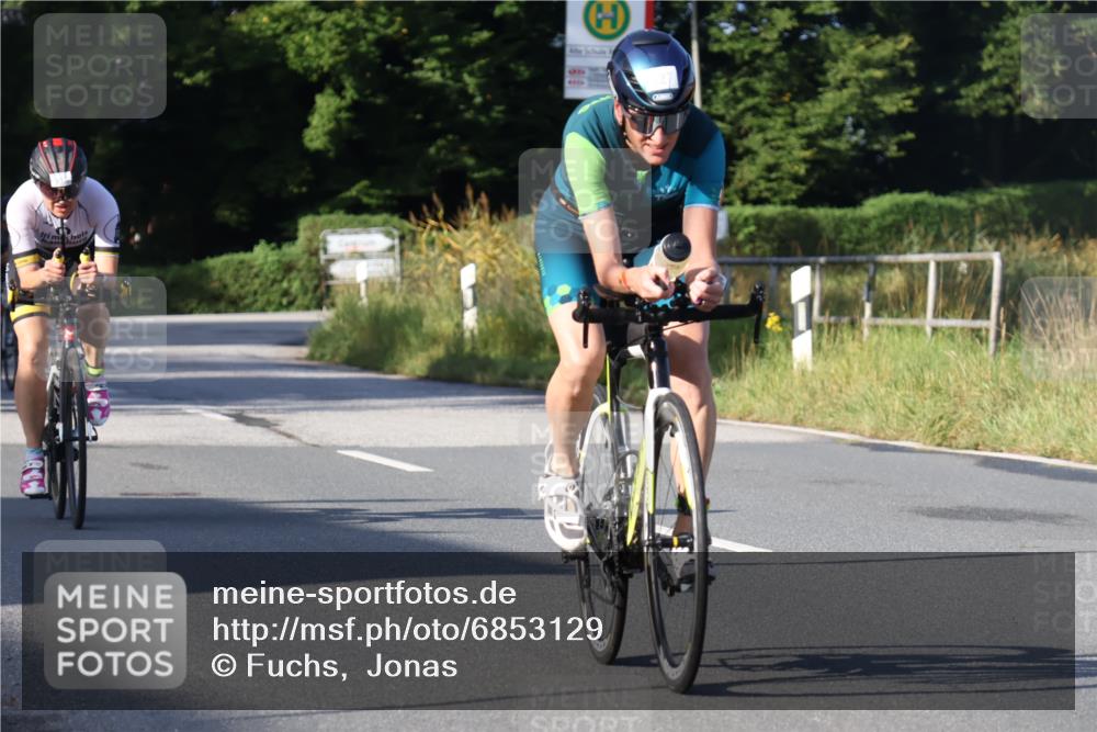 25.08.2024 - Elbe Triathlon Hamburg Fuchs,  Jonas http://msf.ph/oto/6853129 25.08.2024 09:16:32 Radfahren 72, 127, 118, 254, 123, 173, 314 meine-sportfotos.de