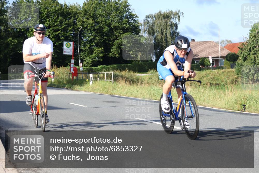 25.08.2024 - Elbe Triathlon Hamburg Fuchs,  Jonas http://msf.ph/oto/6853327 25.08.2024 09:16:37 Radfahren 127, 118, 254, 123, 173, 314 meine-sportfotos.de