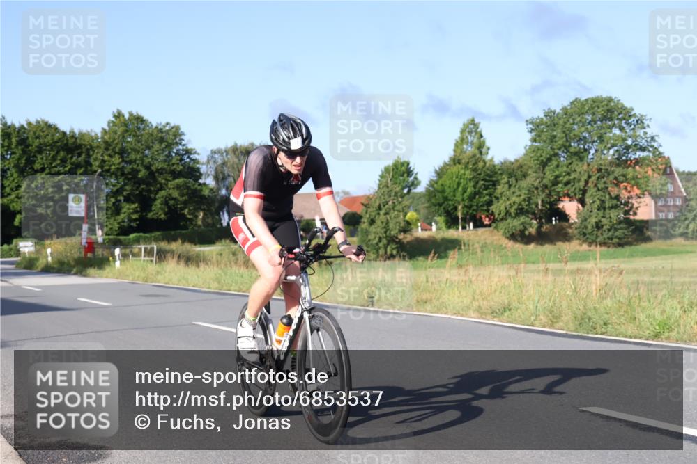 25.08.2024 - Elbe Triathlon Hamburg Fuchs,  Jonas http://msf.ph/oto/6853537 25.08.2024 09:17:02 Radfahren 277, 59 meine-sportfotos.de