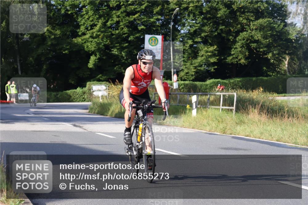 25.08.2024 - Elbe Triathlon Hamburg Fuchs,  Jonas http://msf.ph/oto/6855273 25.08.2024 09:18:30 Radfahren 119, 228, 73, 50 meine-sportfotos.de