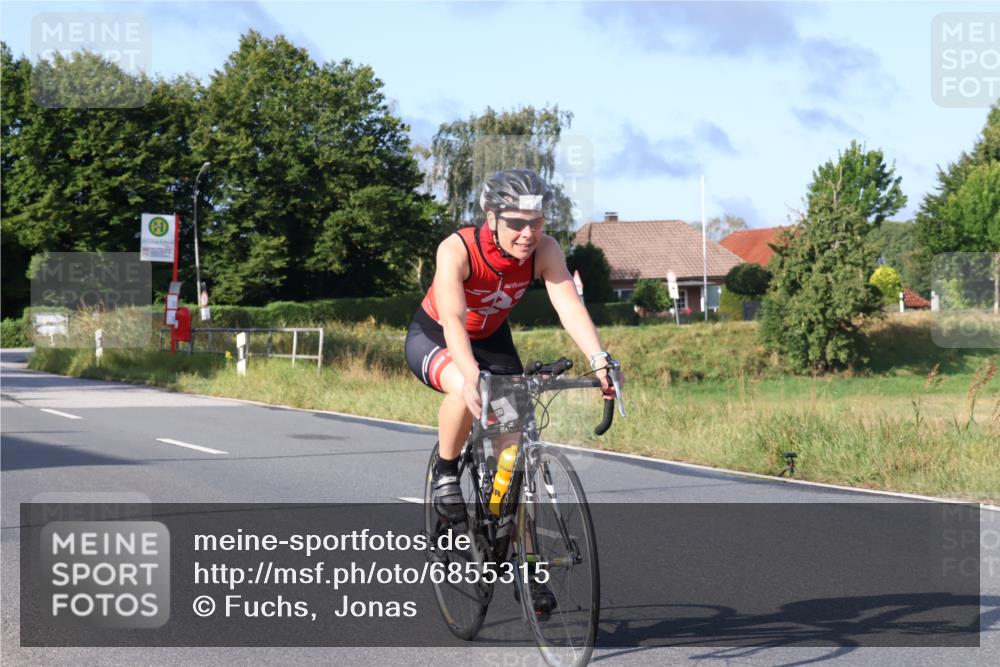 25.08.2024 - Elbe Triathlon Hamburg Fuchs,  Jonas http://msf.ph/oto/6855315 25.08.2024 09:18:30 Radfahren 119, 228, 73, 50 meine-sportfotos.de