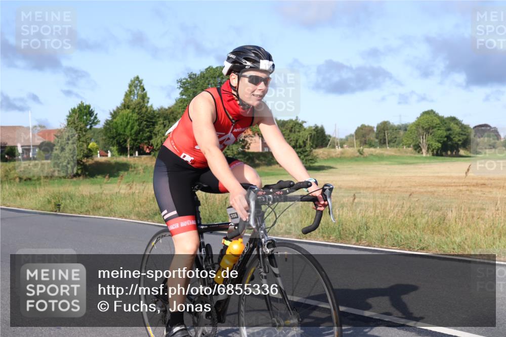 25.08.2024 - Elbe Triathlon Hamburg Fuchs,  Jonas http://msf.ph/oto/6855336 25.08.2024 09:18:31 Radfahren 119, 228, 73, 50, 242 meine-sportfotos.de