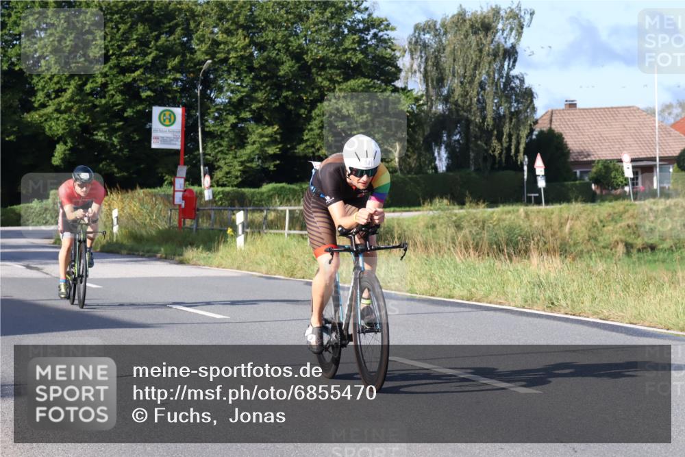 25.08.2024 - Elbe Triathlon Hamburg Fuchs,  Jonas http://msf.ph/oto/6855470 25.08.2024 09:18:37 Radfahren 228, 73, 50, 242 meine-sportfotos.de