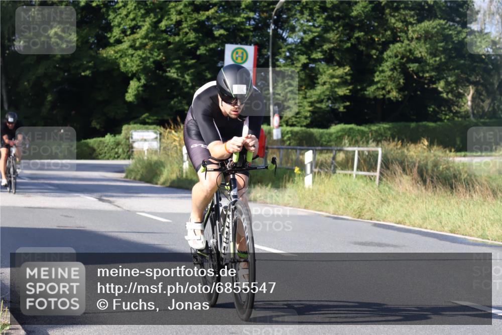 25.08.2024 - Elbe Triathlon Hamburg Fuchs,  Jonas http://msf.ph/oto/6855547 25.08.2024 09:18:54 Radfahren 164, 345, 200, 156, 155 meine-sportfotos.de