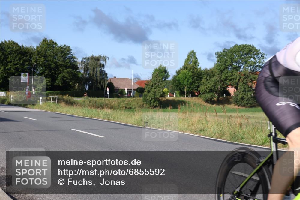 25.08.2024 - Elbe Triathlon Hamburg Fuchs,  Jonas http://msf.ph/oto/6855592 25.08.2024 09:18:55 Radfahren 164, 345, 200, 156, 155 meine-sportfotos.de