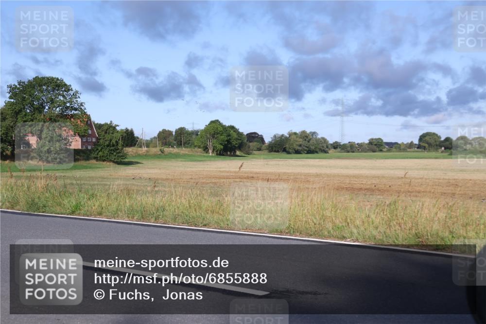 25.08.2024 - Elbe Triathlon Hamburg Fuchs,  Jonas http://msf.ph/oto/6855888 25.08.2024 09:19:12 Radfahren 53, 139, 176, 243, 268 meine-sportfotos.de