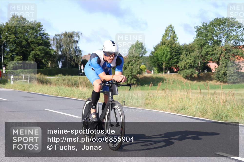 25.08.2024 - Elbe Triathlon Hamburg Fuchs,  Jonas http://msf.ph/oto/6855904 25.08.2024 09:19:13 Radfahren 139, 176, 243, 268, 396 meine-sportfotos.de