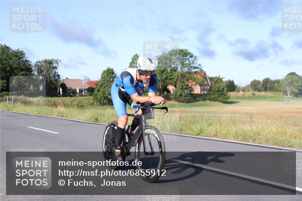 25.08.2024 - Elbe Triathlon Hamburg Fuchs,  Jonas http://msf.ph/oto/6855912 25.08.2024 09:19:13 Radfahren 139, 176, 243, 268, 396 meine-sportfotos.de