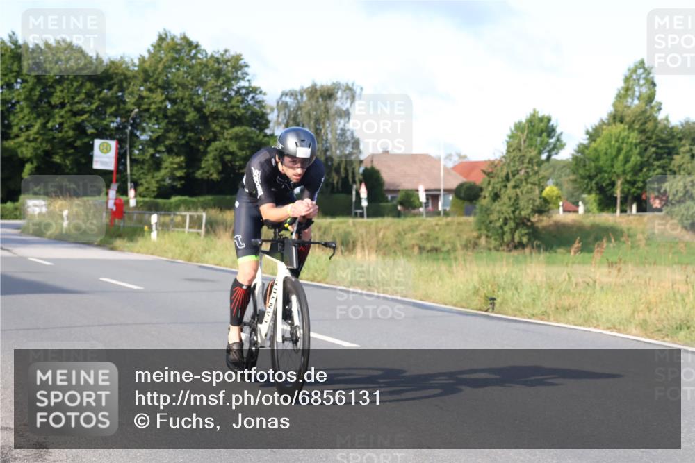 25.08.2024 - Elbe Triathlon Hamburg Fuchs,  Jonas http://msf.ph/oto/6856131 25.08.2024 09:19:27 Radfahren 319, 40 meine-sportfotos.de
