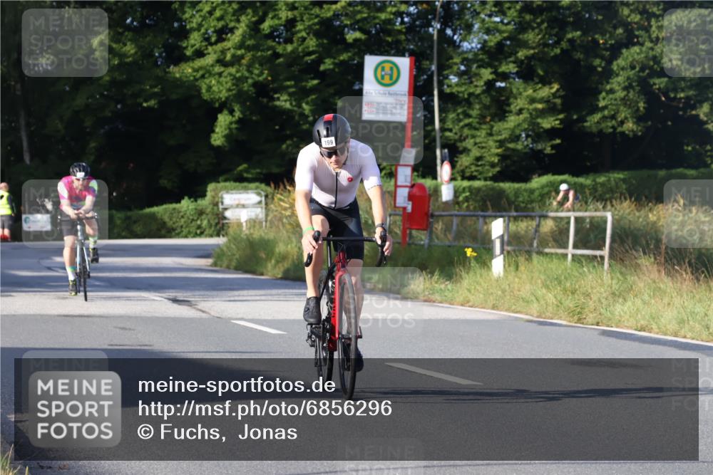 25.08.2024 - Elbe Triathlon Hamburg Fuchs,  Jonas http://msf.ph/oto/6856296 25.08.2024 09:19:44 Radfahren 199, 281 meine-sportfotos.de