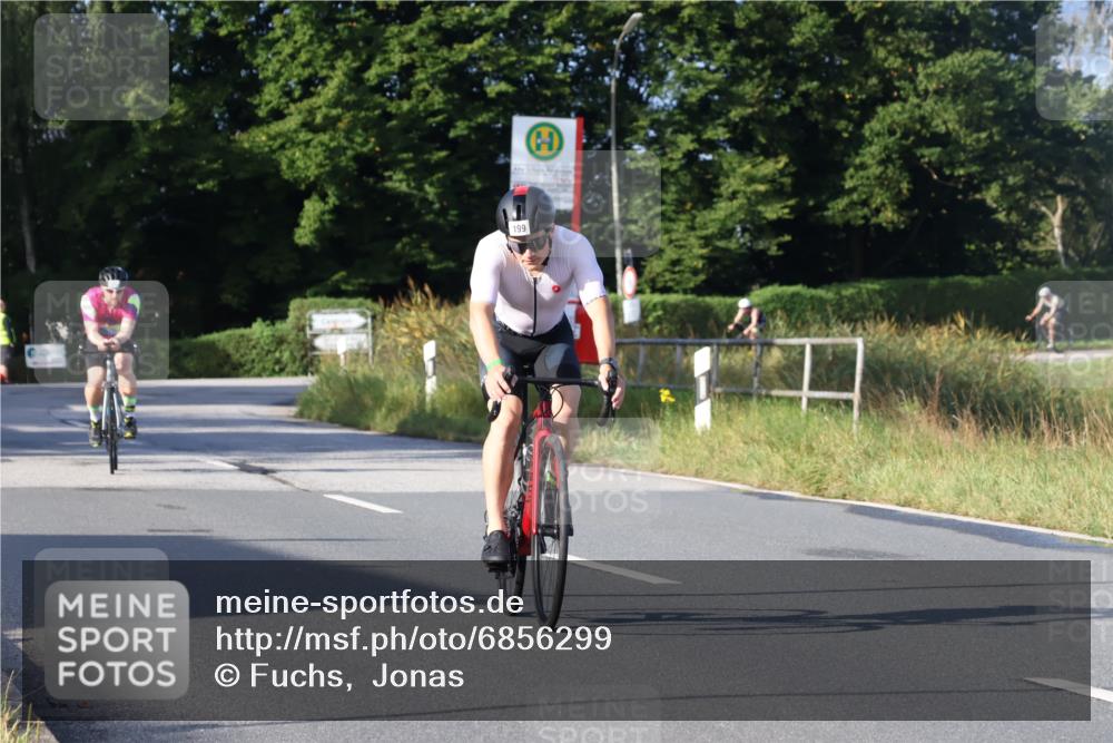 25.08.2024 - Elbe Triathlon Hamburg Fuchs,  Jonas http://msf.ph/oto/6856299 25.08.2024 09:19:44 Radfahren 199, 281 meine-sportfotos.de