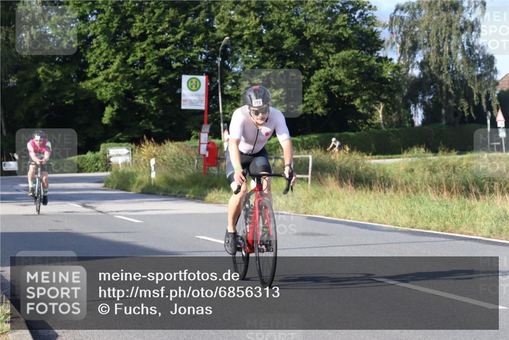 25.08.2024 - Elbe Triathlon Hamburg Fuchs,  Jonas http://msf.ph/oto/6856313 25.08.2024 09:19:44 Radfahren 199, 281 meine-sportfotos.de