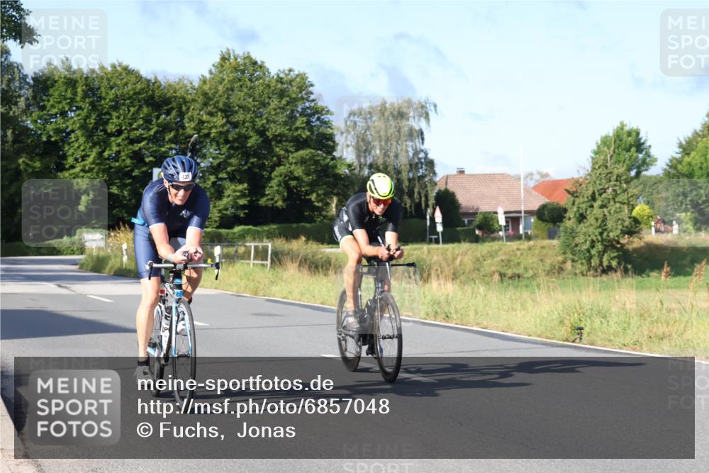 25.08.2024 - Elbe Triathlon Hamburg Fuchs,  Jonas http://msf.ph/oto/6857048 25.08.2024 09:20:41 Radfahren 159, 245, 80, 433 meine-sportfotos.de