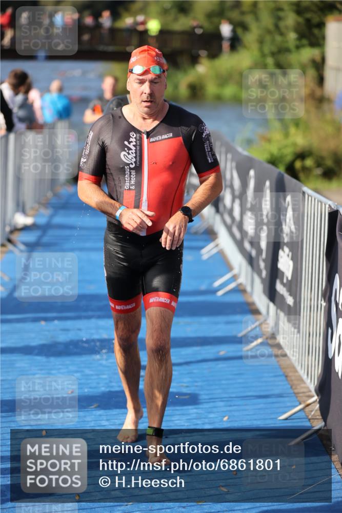 25.08.2024 - Elbe Triathlon Hamburg H.Heesch http://msf.ph/oto/6861801 25.08.2024 09:18:33 Schwimmen 333, 341, 355, 357, 361, 368, 374, 388, 406, 418 meine-sportfotos.de