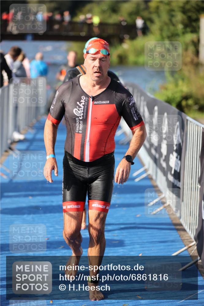 25.08.2024 - Elbe Triathlon Hamburg H.Heesch http://msf.ph/oto/6861816 25.08.2024 09:18:33 Schwimmen 333, 341, 355, 357, 361, 368, 374, 388, 406, 418 meine-sportfotos.de