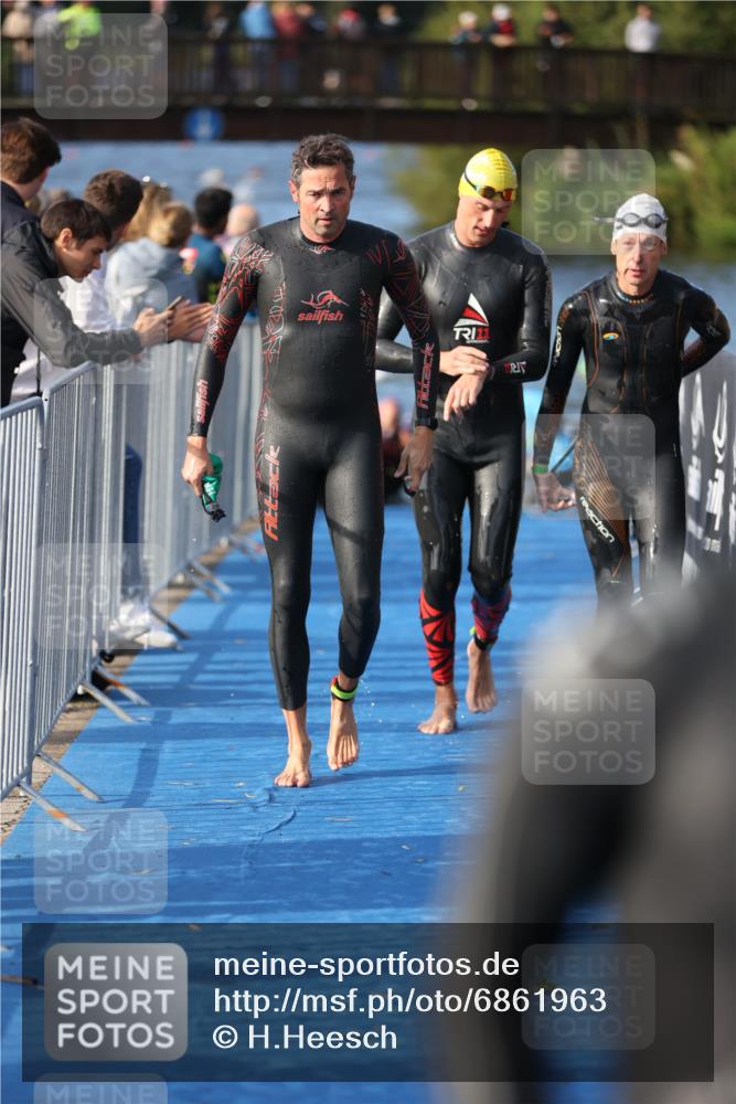 25.08.2024 - Elbe Triathlon Hamburg H.Heesch http://msf.ph/oto/6861963 25.08.2024 09:18:51 Schwimmen 221, 341, 355, 374, 376, 406, 407, 418, 528 meine-sportfotos.de