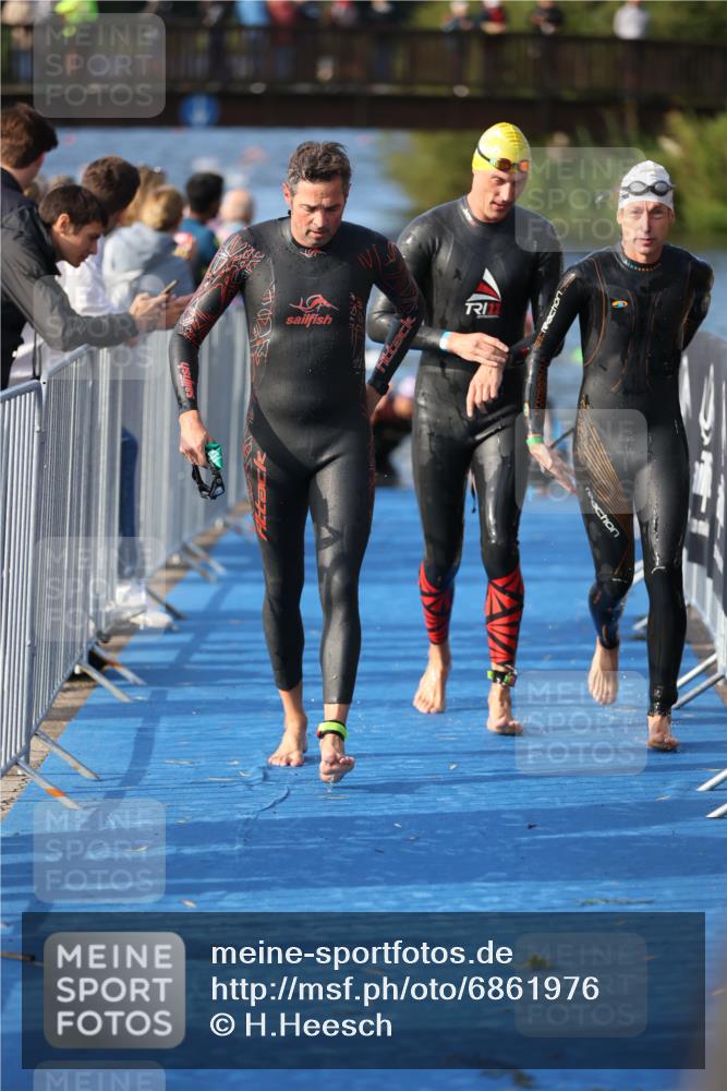 25.08.2024 - Elbe Triathlon Hamburg H.Heesch http://msf.ph/oto/6861976 25.08.2024 09:18:51 Schwimmen 221, 341, 355, 374, 376, 406, 407, 418, 528 meine-sportfotos.de