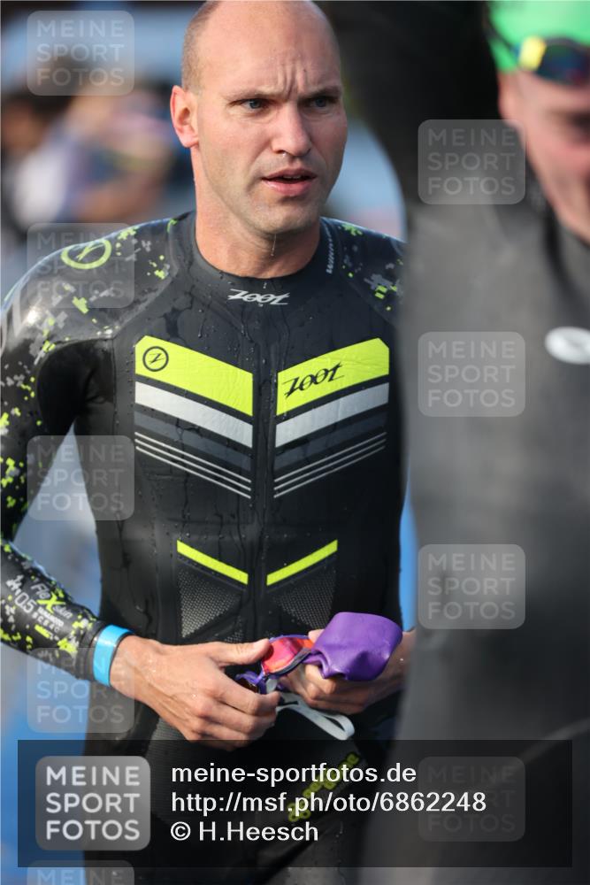 25.08.2024 - Elbe Triathlon Hamburg H.Heesch http://msf.ph/oto/6862248 25.08.2024 09:19:10 Schwimmen 221, 358, 376, 383, 397, 398, 400, 407, 431, 528 meine-sportfotos.de