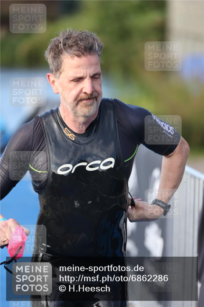 25.08.2024 - Elbe Triathlon Hamburg H.Heesch http://msf.ph/oto/6862286 25.08.2024 09:19:12 Schwimmen 214, 221, 358, 376, 383, 397, 398, 400, 407, 431, 528 meine-sportfotos.de
