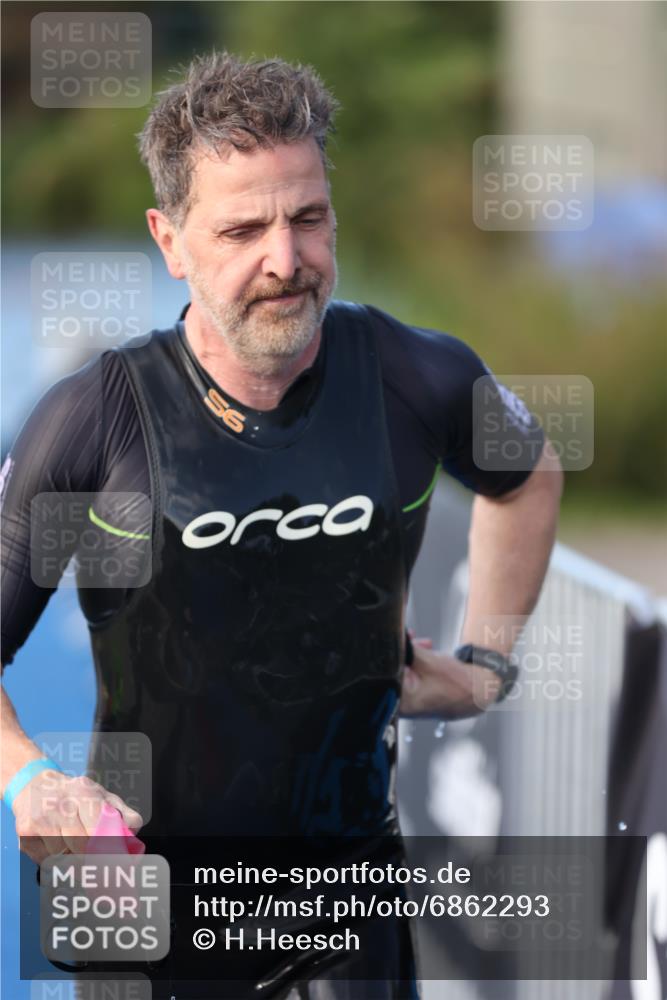 25.08.2024 - Elbe Triathlon Hamburg H.Heesch http://msf.ph/oto/6862293 25.08.2024 09:19:12 Schwimmen 214, 221, 358, 376, 383, 397, 398, 400, 407, 431, 528 meine-sportfotos.de