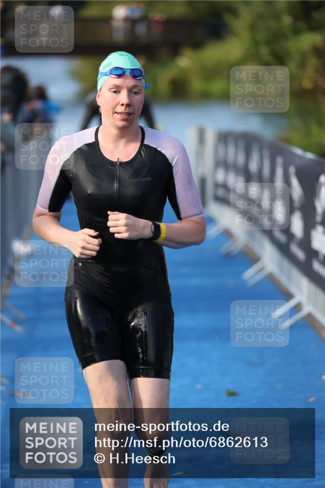 25.08.2024 - Elbe Triathlon Hamburg H.Heesch http://msf.ph/oto/6862613 25.08.2024 09:29:58 Schwimmen 451, 452, 463, 506, 508, 534, 548, 553 meine-sportfotos.de