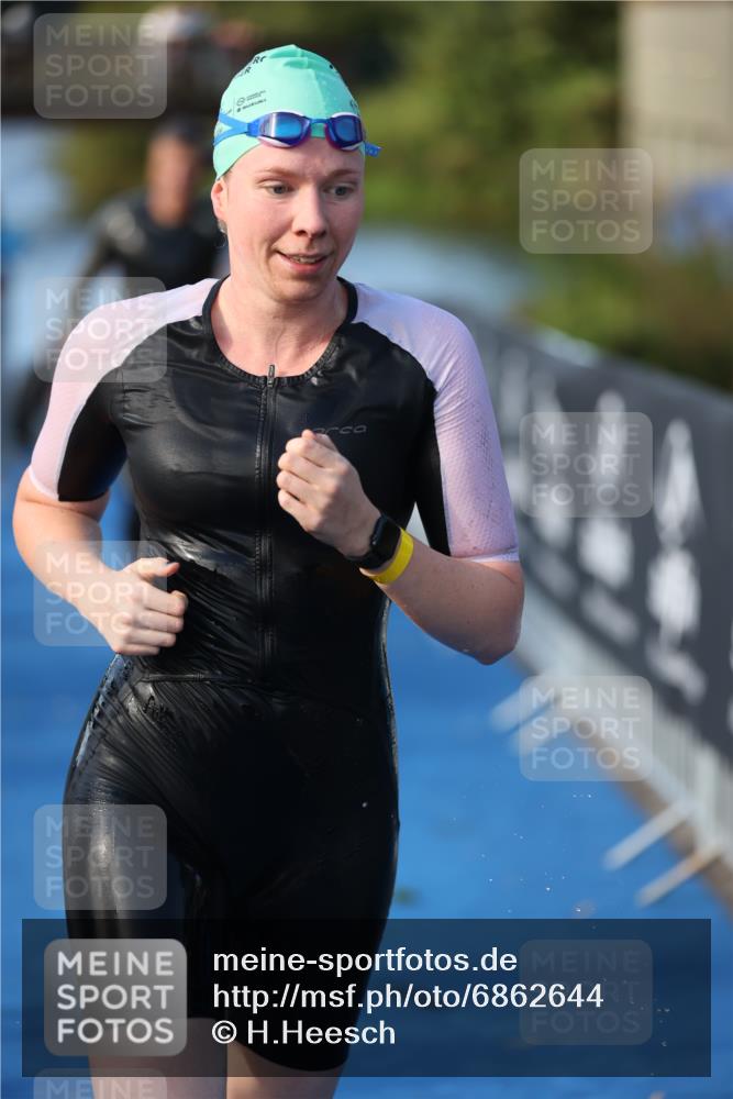 25.08.2024 - Elbe Triathlon Hamburg H.Heesch http://msf.ph/oto/6862644 25.08.2024 09:29:58 Schwimmen 451, 452, 463, 506, 508, 534, 548, 553 meine-sportfotos.de