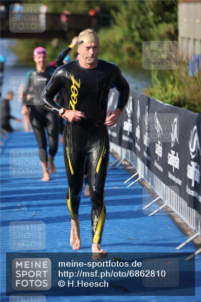 25.08.2024 - Elbe Triathlon Hamburg H.Heesch http://msf.ph/oto/6862810 25.08.2024 09:30:10 Schwimmen 411, 451, 452, 463, 470, 508, 515, 534, 548, 553 meine-sportfotos.de