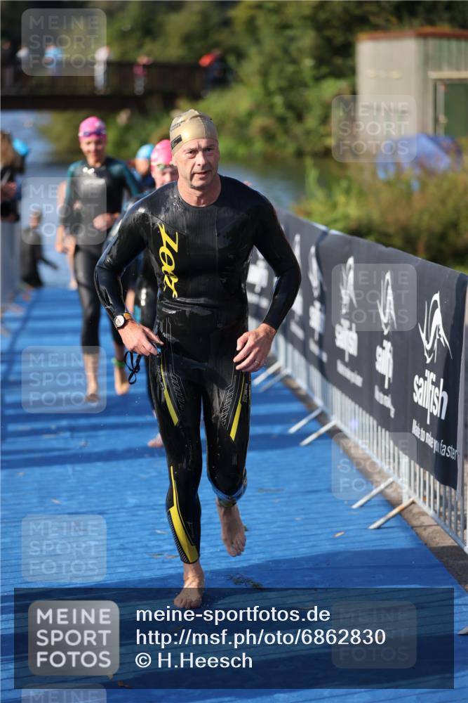 25.08.2024 - Elbe Triathlon Hamburg H.Heesch http://msf.ph/oto/6862830 25.08.2024 09:30:11 Schwimmen 411, 451, 452, 463, 470, 508, 515, 534, 548, 553 meine-sportfotos.de