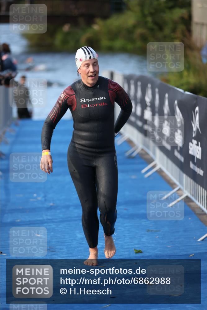 25.08.2024 - Elbe Triathlon Hamburg H.Heesch http://msf.ph/oto/6862988 25.08.2024 09:30:54 Schwimmen 544 meine-sportfotos.de