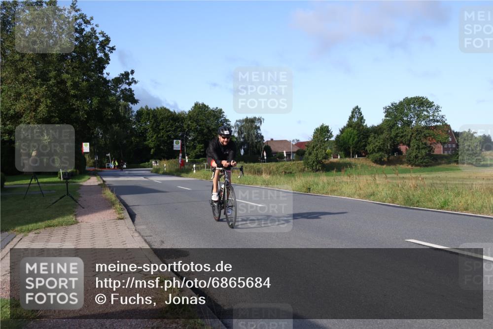 25.08.2024 - Elbe Triathlon Hamburg Fuchs,  Jonas http://msf.ph/oto/6865684 25.08.2024 09:24:27 Radfahren 94, 420, 309, 186, 180, 419 meine-sportfotos.de