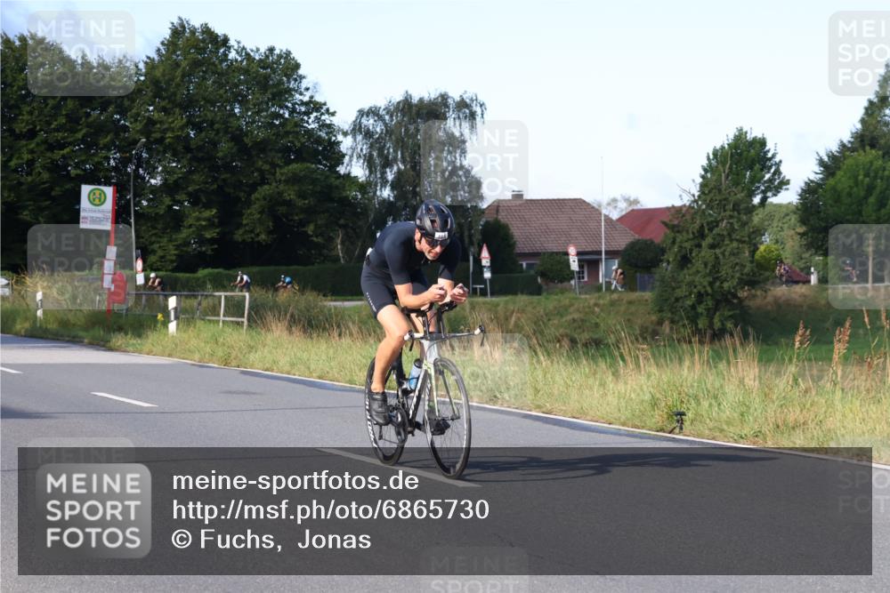 25.08.2024 - Elbe Triathlon Hamburg Fuchs,  Jonas http://msf.ph/oto/6865730 25.08.2024 09:24:34 Radfahren 419, 465, 205, 161 meine-sportfotos.de