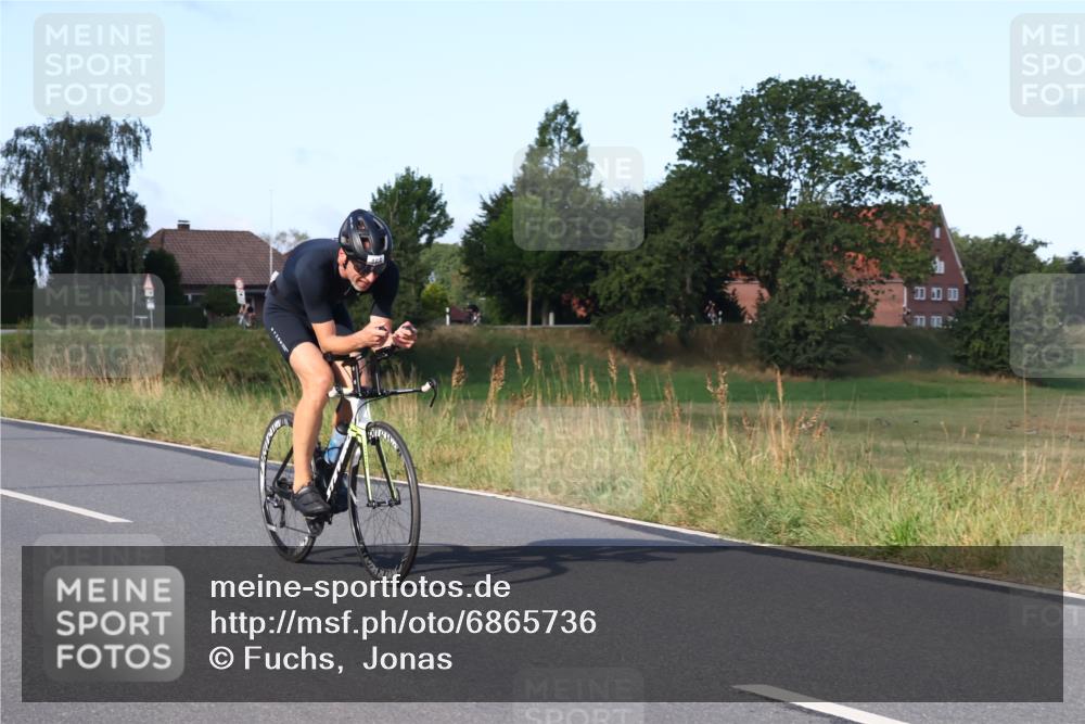 25.08.2024 - Elbe Triathlon Hamburg Fuchs,  Jonas http://msf.ph/oto/6865736 25.08.2024 09:24:34 Radfahren 419, 465, 205, 161 meine-sportfotos.de